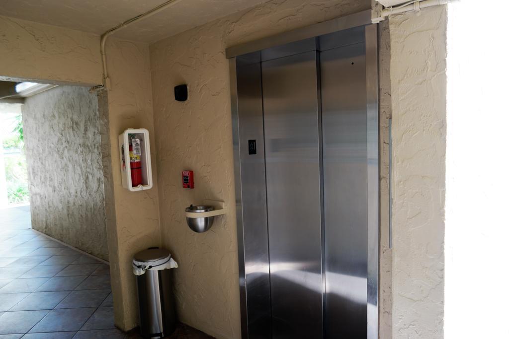 Gulf And Beach View Apartment 403 Longboat Key Εξωτερικό φωτογραφία